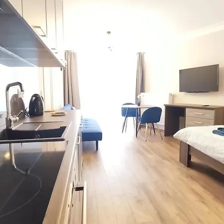 Arianska 8a By Homeprime